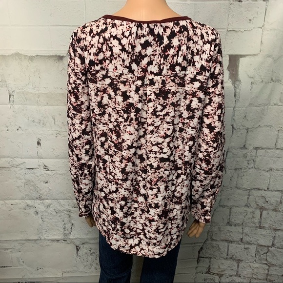 Ann Taylor Floral Sleeves Top - Picture 2 of 3